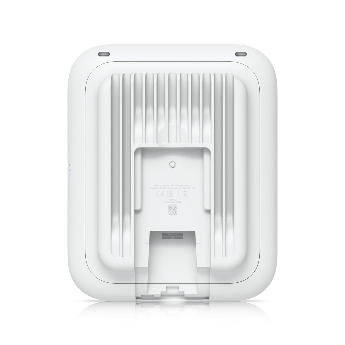 U7 Outdoor Dual-Band Weatherproof Wi-Fi 7 AP – US Version | Bundle with QALYNX 3ft Slim Cat6A Patch Cable (28 AWG)
